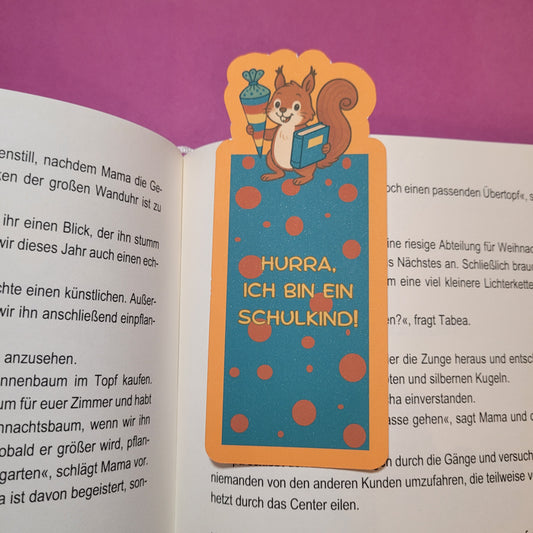 Form-Lesezeichen "Hurra, ich bin ein Schulkind!"