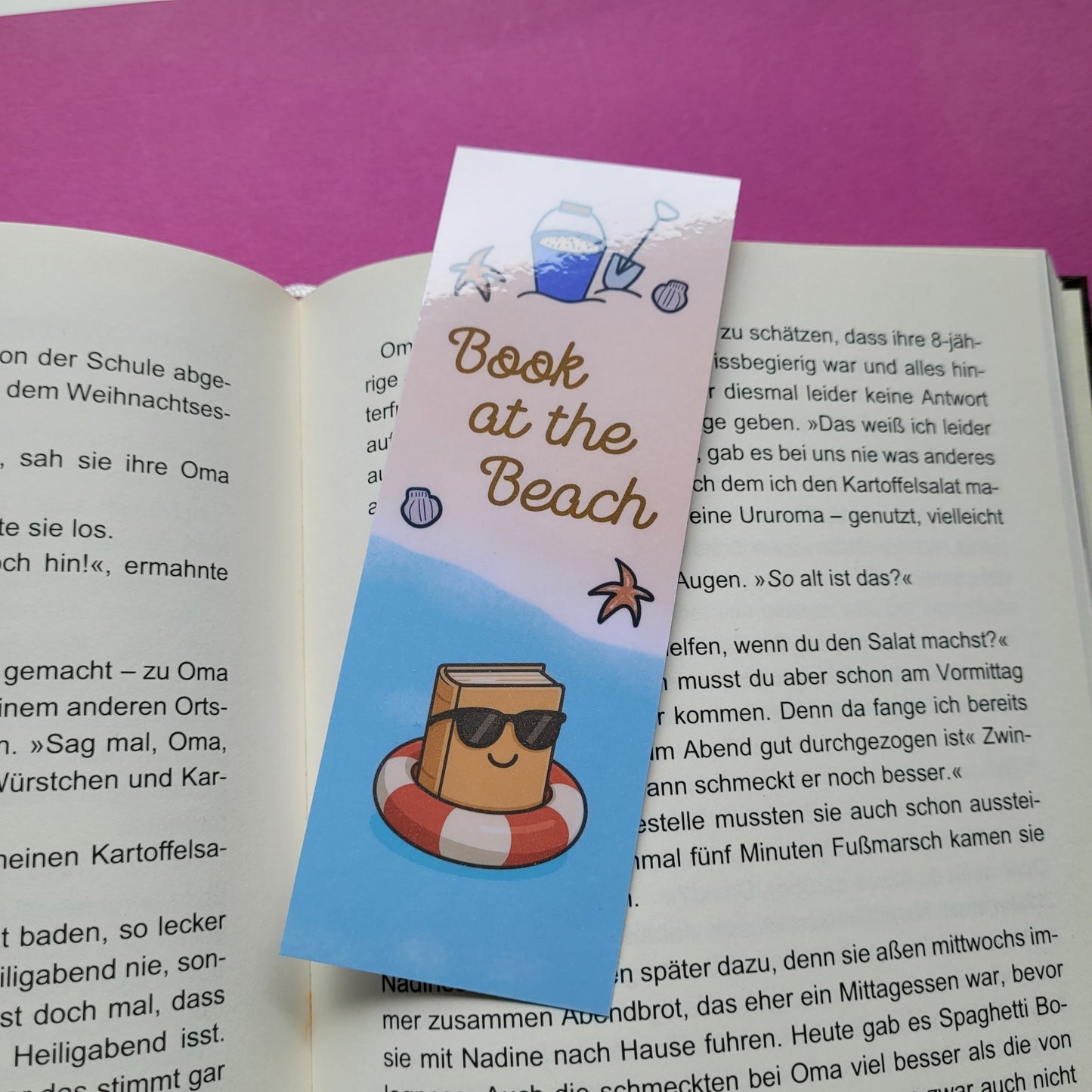 Standard-Lesezeichen "Book at the Beach"