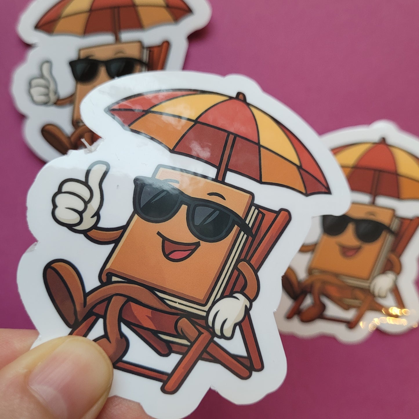 Sticker „Buch im Liegestuhl"