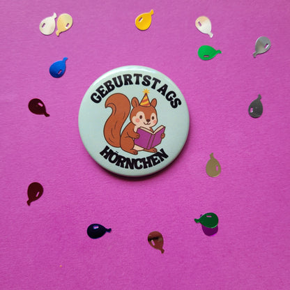 Button "Geburtstagshörnchen"