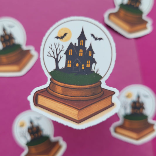 Sticker „Spukhaus in der Schneekugel"