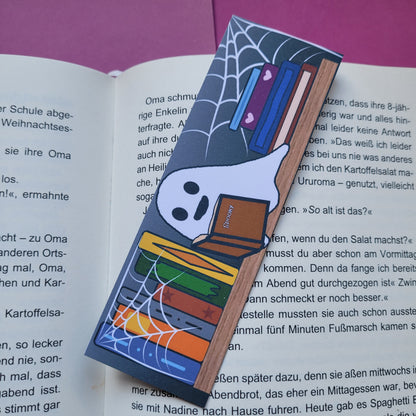 Standard-Lesezeichen „Halloweenbücherregal“