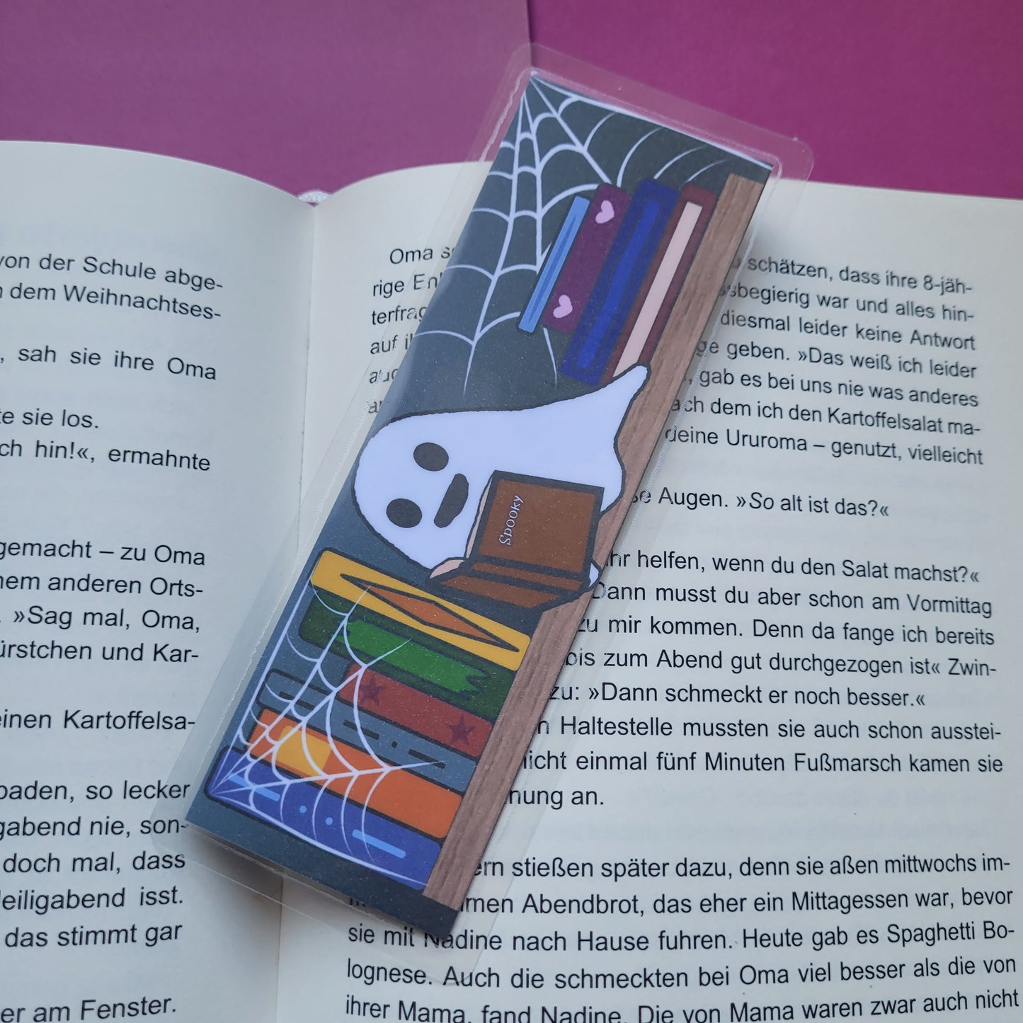 Standard-Lesezeichen „Halloweenbücherregal“