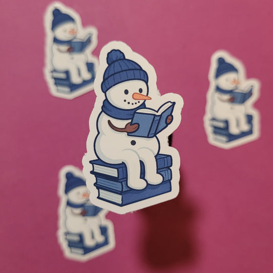 Sticker „Snowy, der lesende Schneemann“